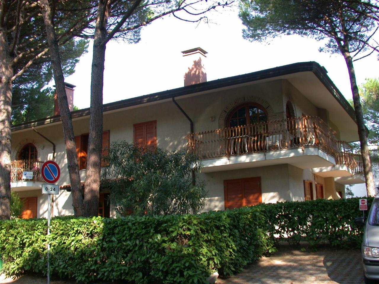 Villa Ofelia Lignano Sabbiadoro Extérieur photo